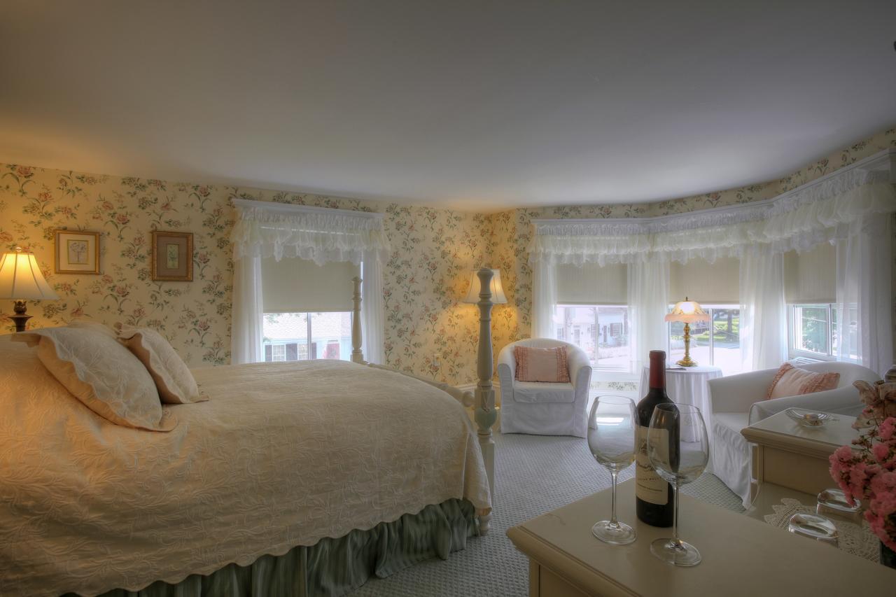 The Kings Inne Yarmouth Port Exterior photo