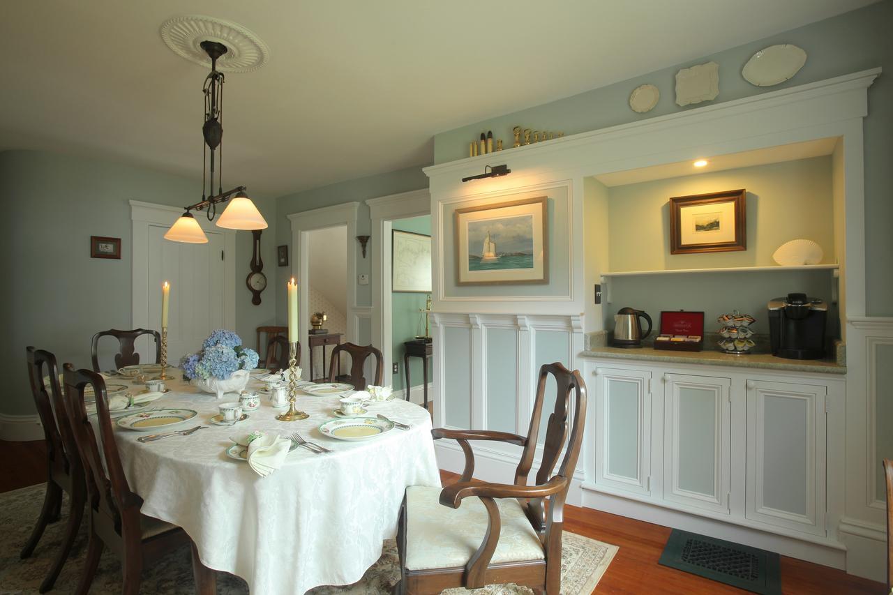 The Kings Inne Yarmouth Port Exterior photo