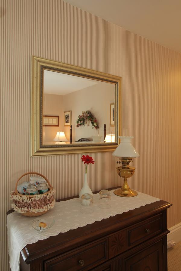 The Kings Inne Yarmouth Port Exterior photo
